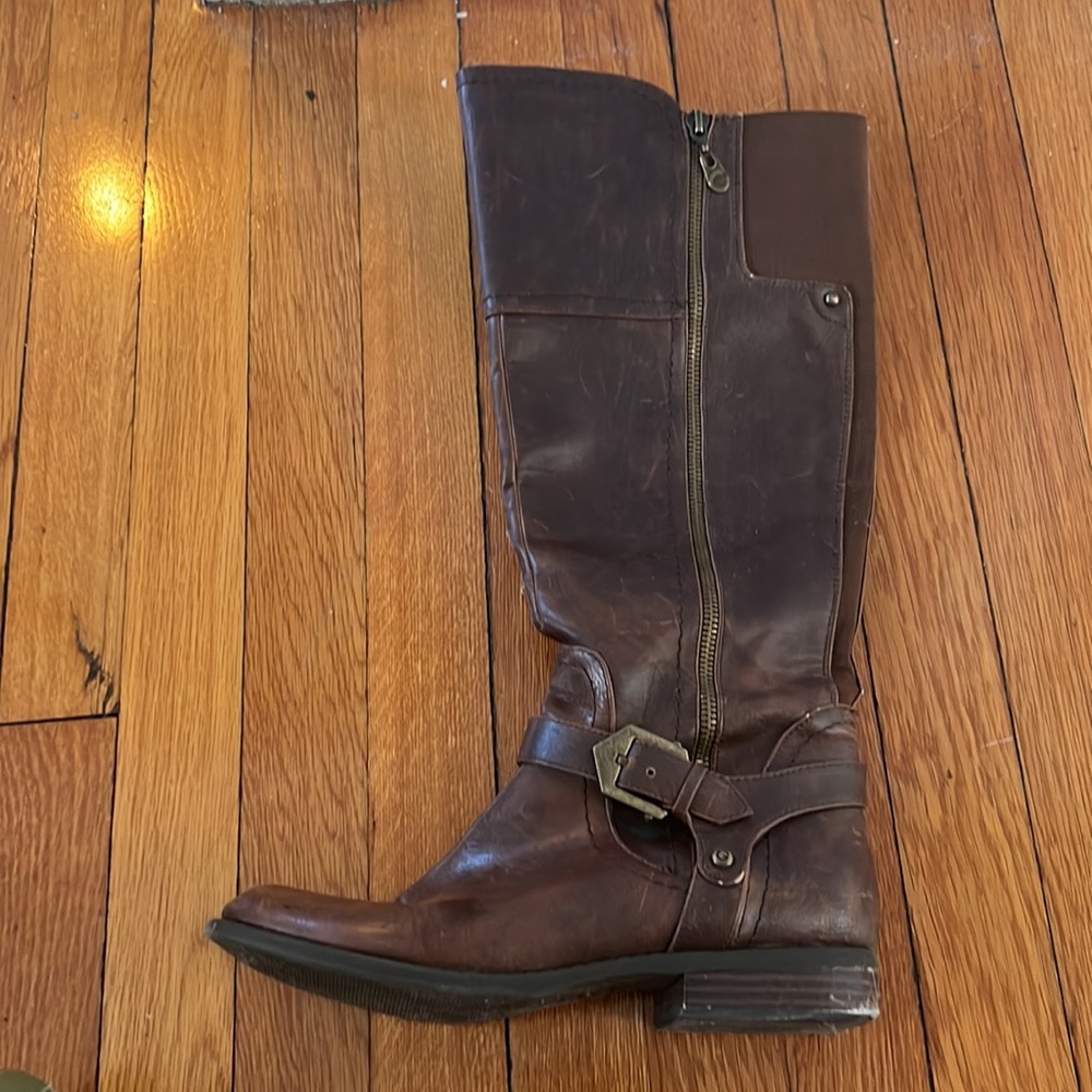 GUESS Leather Riding Boots - Picture 4 of 9